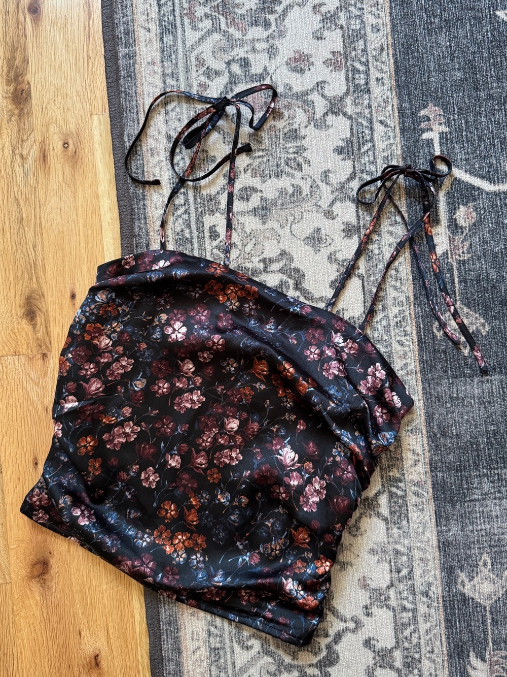 Abercrombie & Fitch Satin Dark Floral Smocked Tie Tank Top XSmall